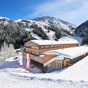 Hotel Lizum 1600 | Kompetenzzentrum Snowsport Tirol