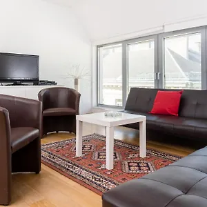 Apartment Next To Stateopera With Aircondition