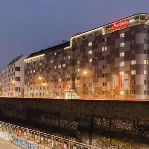Hampton By Hilton West Viyana