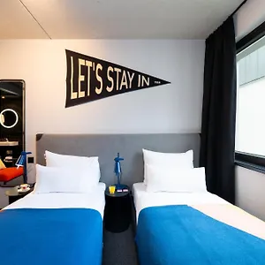 4* 호텔 The Social Hub
